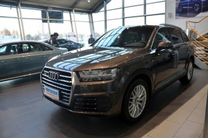 奥迪Q7 2016款 45 TFSI 尊贵型/外观